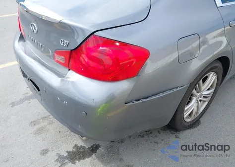 2013 Infiniti G37 Journey z USA, uszkodzony, nr VIN JN1CV6APXDM724731